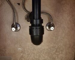 r_and_j_plumbing_and_drains-22.jpg